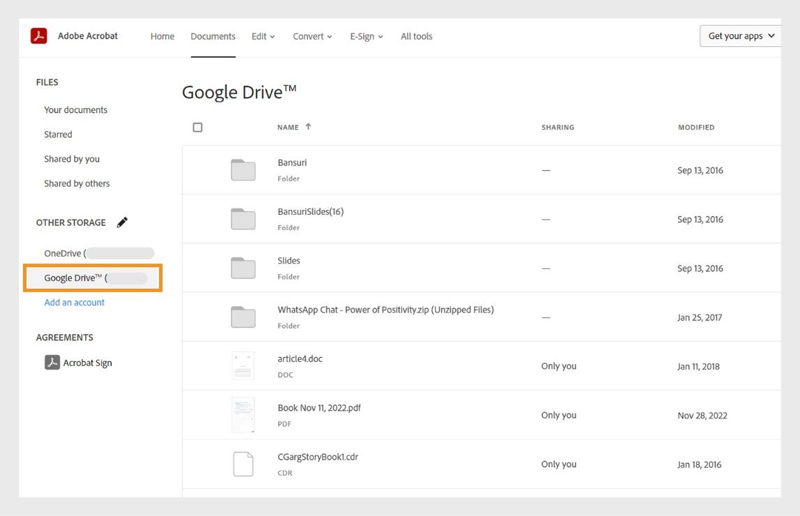 W sekcji Inne miejsce przechowywania w lewym panelu wyświetlana jest pozycja Dysk Google. Na stronie wyświetlane są pliki z konta Dysku Google.