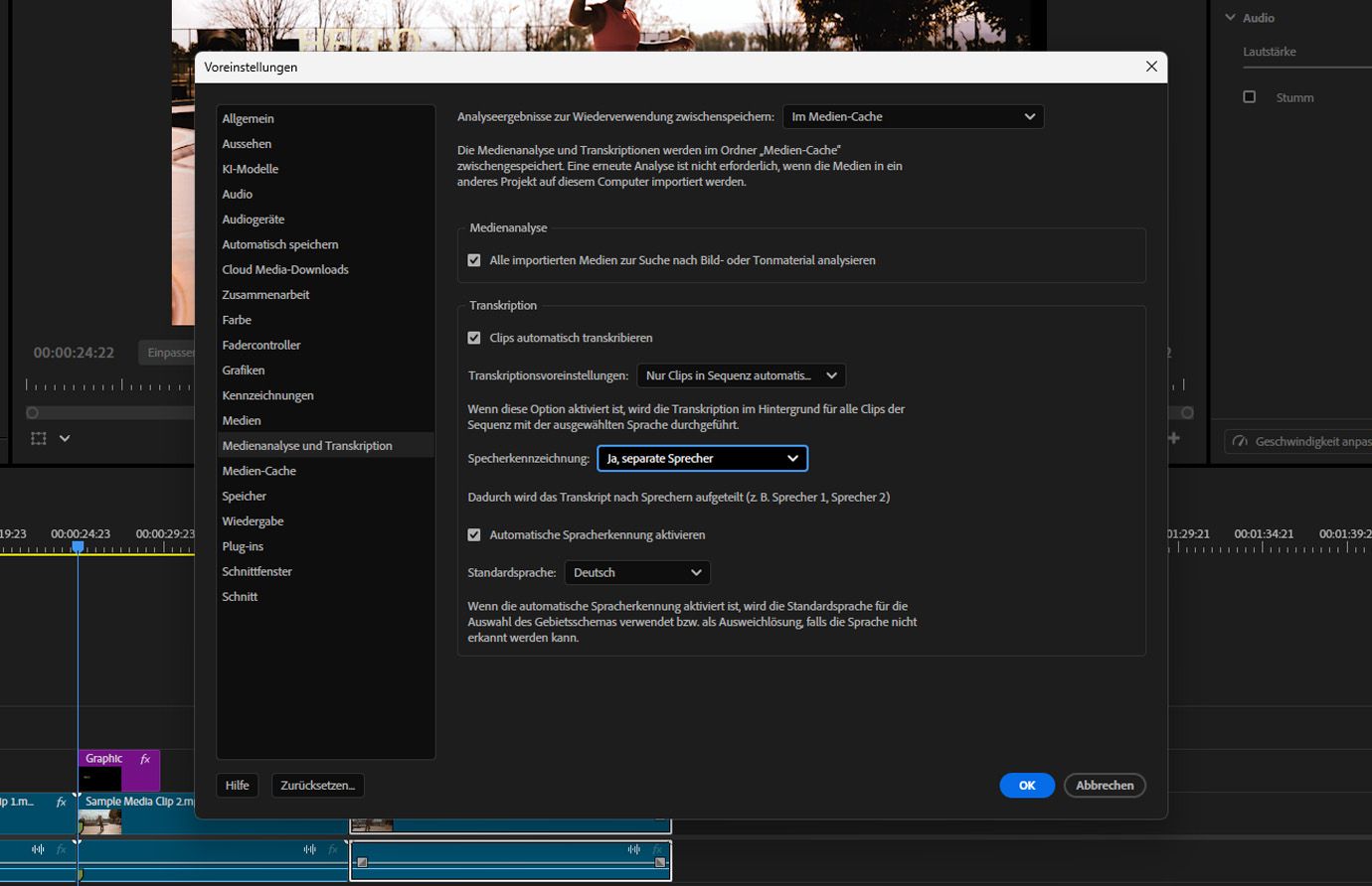 Der Dialog „Einstellungen“ ist geöffnet und die Option „Medienanalyse und Transkription“ ist ausgewählt, um Einstellungen wie „Visuelle Analyse“ und „Transkription“ anzuzeigen.
