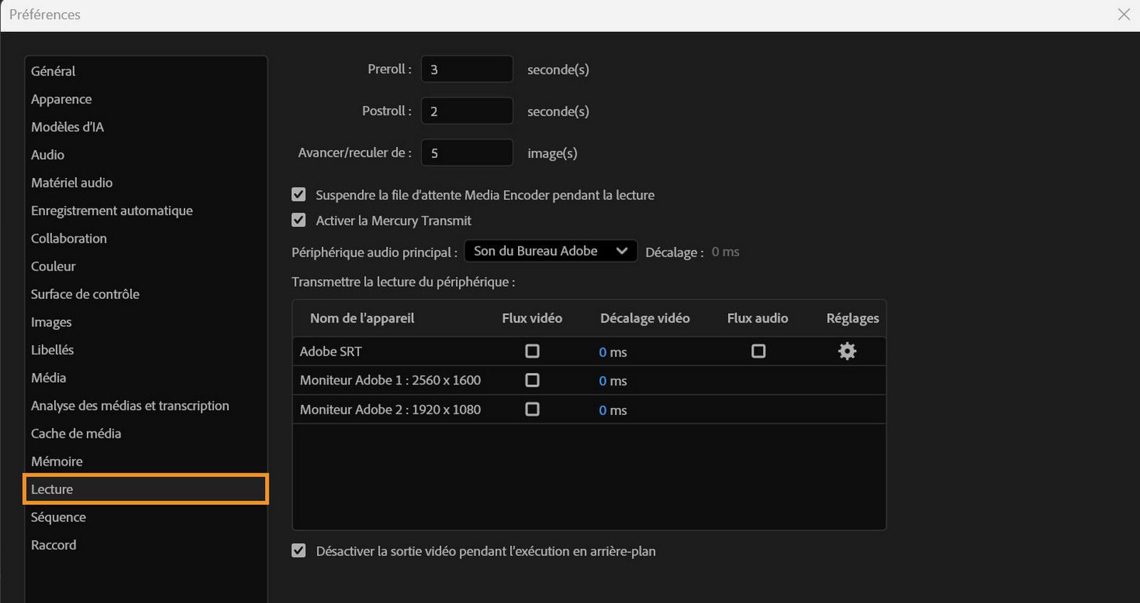 La boîte de dialogue Préférences est ouverte avec le panneau Lecture affiché, proposant des options pour ajuster les paramètres de lecture, choisir les appareils de sortie et gérer la surveillance audio et vidéo externe.