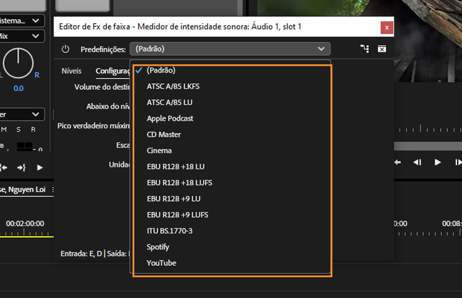 O menu “Predefinições” está aberto na caixa de diálogo “Editor de efeitos da faixa - Medidor de volume”, com opções que incluem Apple Podcast, Cinema, Spotify, YouTube e mais. 