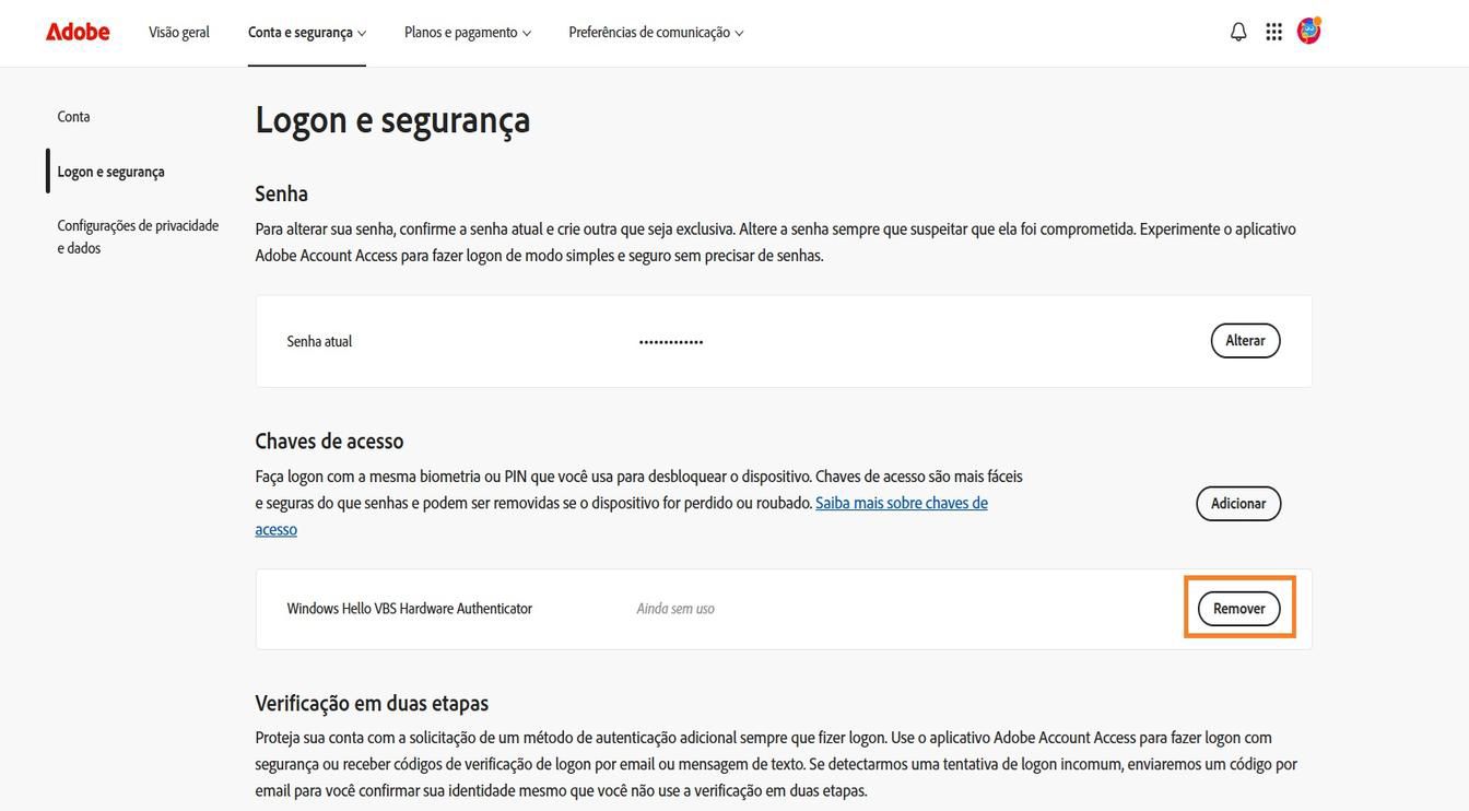 O botão Remover, disponível à direita dos detalhes da chave de acesso salva na seção Chaves de acesso, permite remover uma chave de acesso salva da conta.