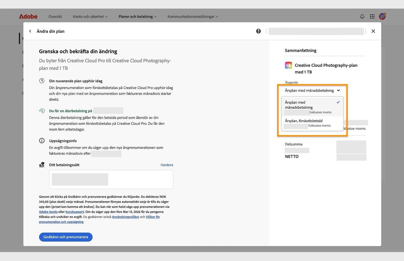 Fönstret Granska och bekräfta din ändring, som visar den markerade rullgardinsmenyn Åtagande, som finns under Sammanfattning.