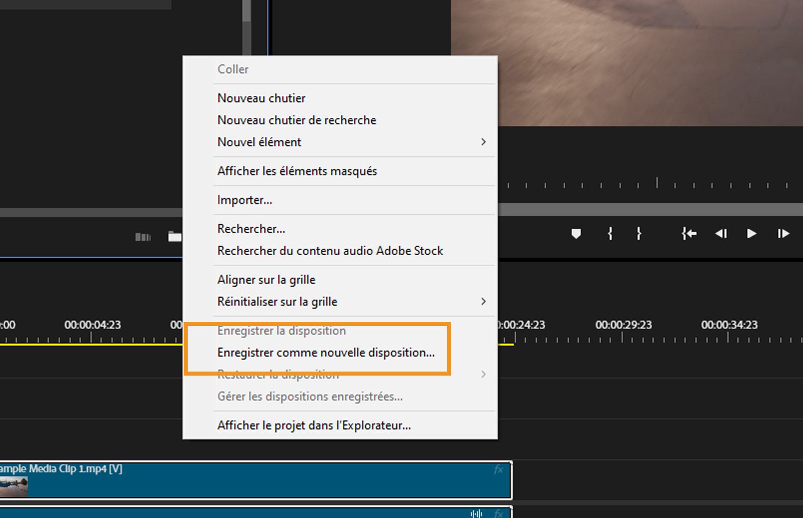 L’option Enregistrer comme nouvelle disposition est mise en surbrillance dans le menu contextuel de l’affichage libre.