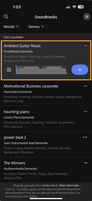 Het deelvenster Soundtracks is geopend met een geselecteerde soundtrack. Het pluspictogram waarmee u de soundtrack aan de tijdlijn kunt toevoegen, is zichtbaar.