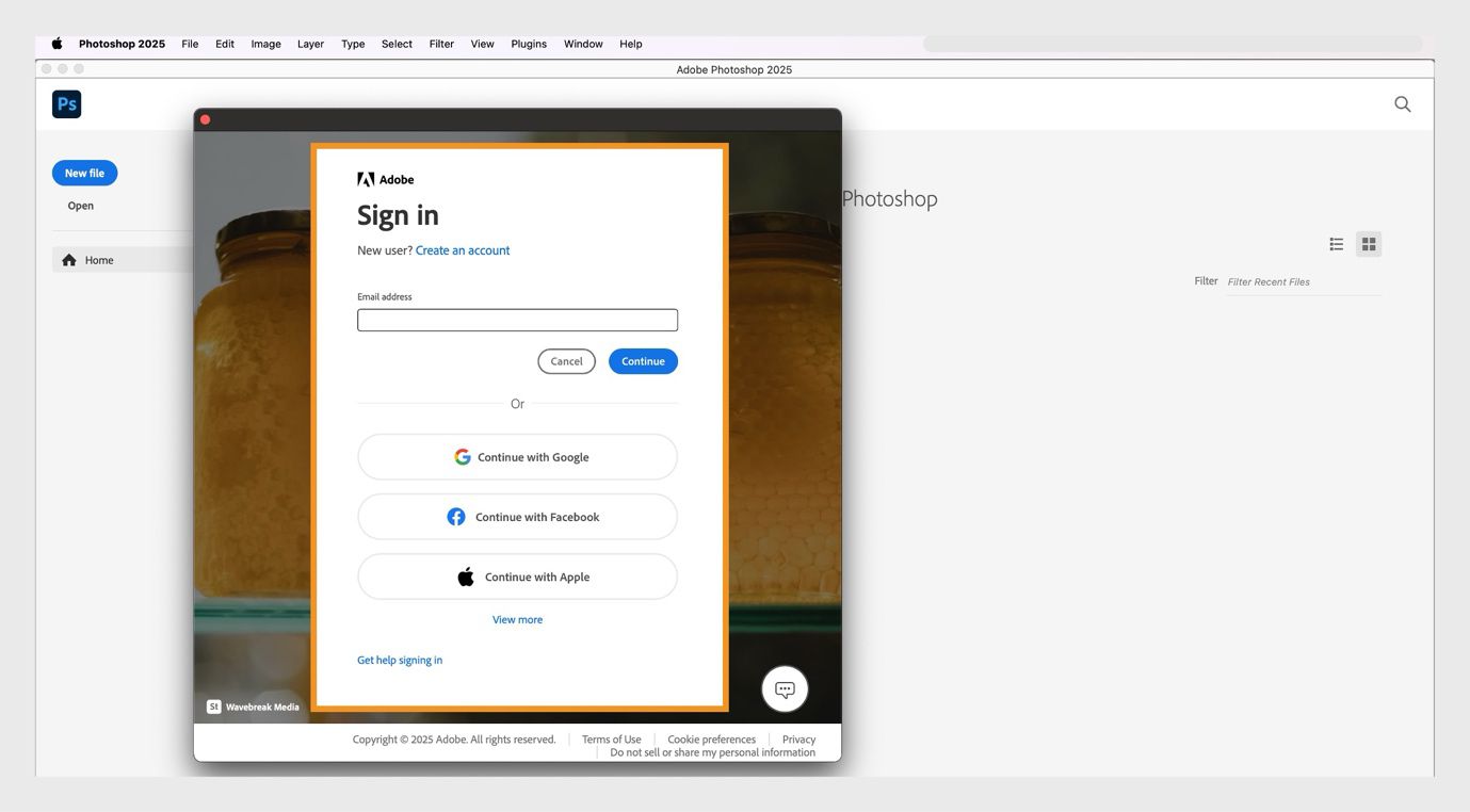 Solicitarea de conectare din aplicațiile Creative Cloud arată câmpul pentru a introduce adresa de e-mail și opțiunile pentru a continua sau anula, pentru a obține ajutor la conectare, pentru a crea un cont nou și pentru a vă conecta folosind un cont de social media. 