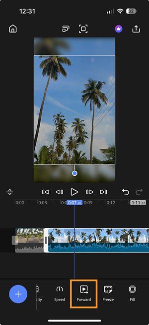 Timeline with a clip selected and the Forward option highlighted in the bottom toolbar.