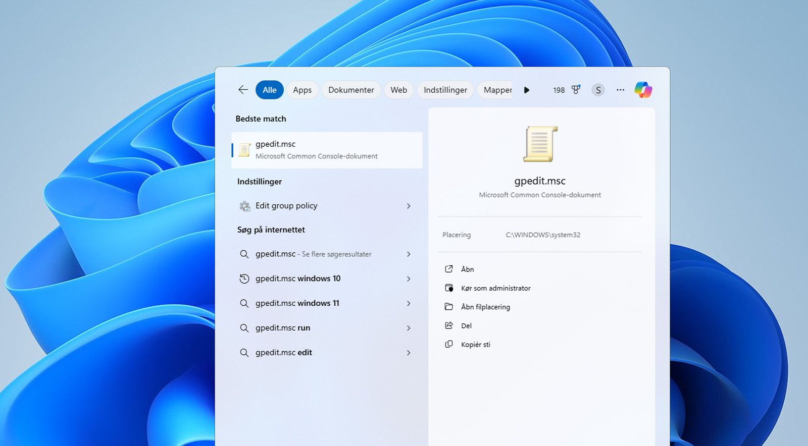 Windows-søgelinjen viser Gruppepolitikeditoren eller gpedit.msc-filen.