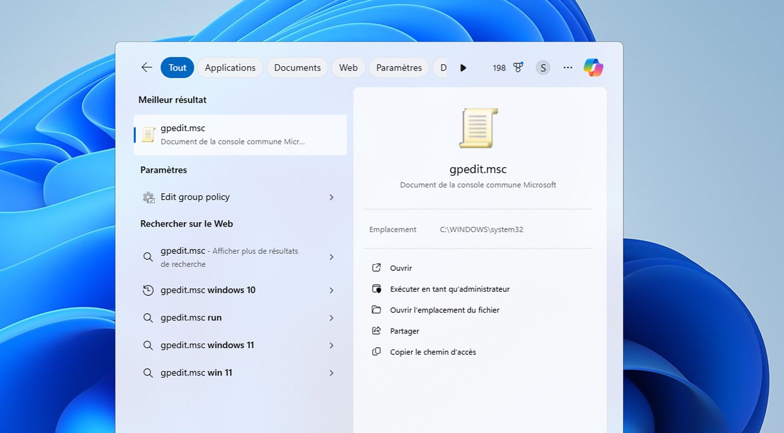 La barre de recherche Windows affiche l'Éditeur de stratégie de groupe ou le fichier gpedit.msc.
