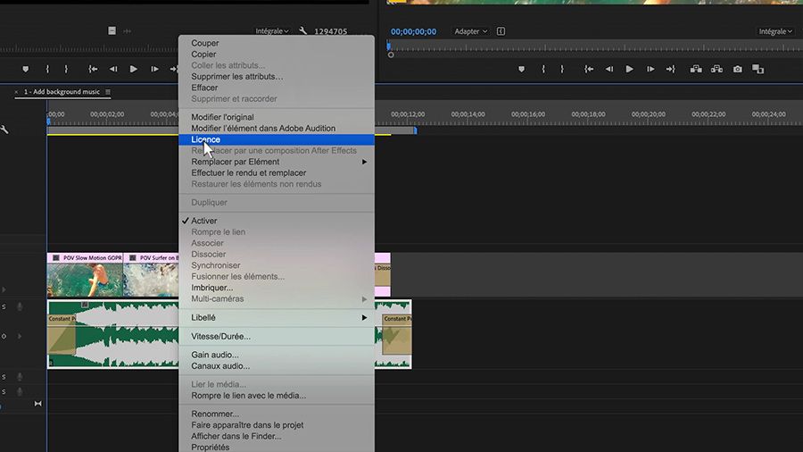 Dans le panneau Montage, une ressource audio Adobe Stock est sélectionnée et l’option Licence du menu contextuel est mise en surbrillance.