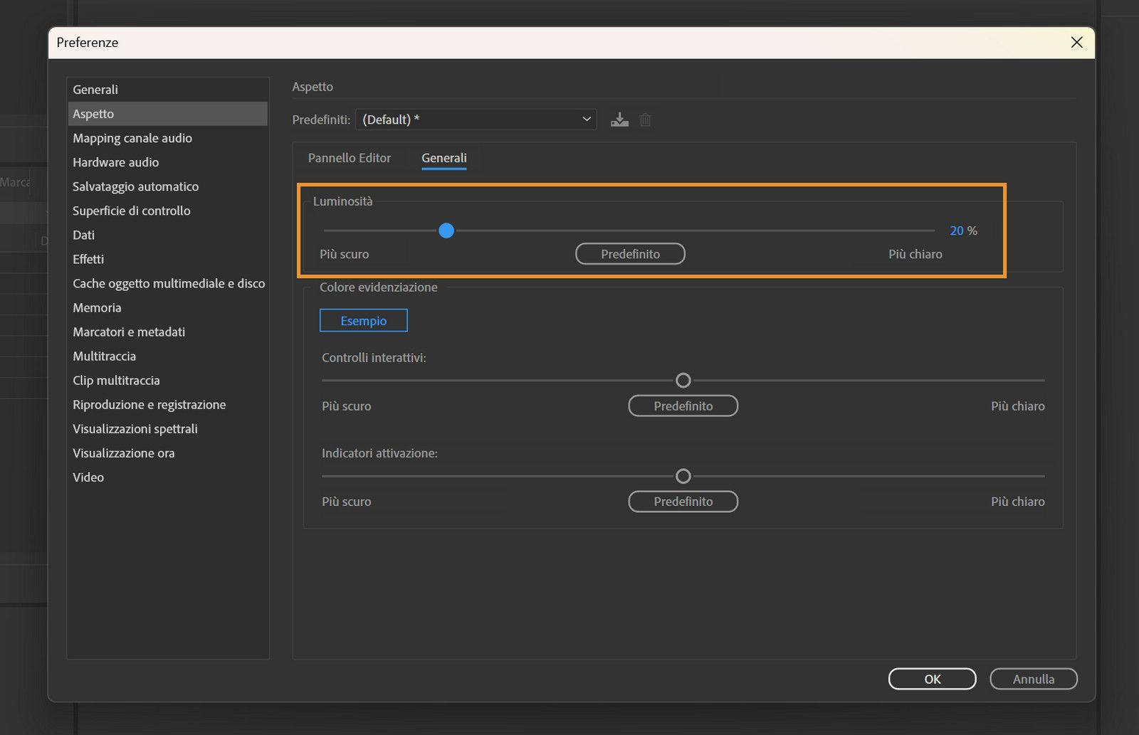 Finestra Preferenze aperta, con la scheda Generale visualizzata e l’opzione per aumentare o ridurre la luminosità dell’area di lavoro evidenziata. 