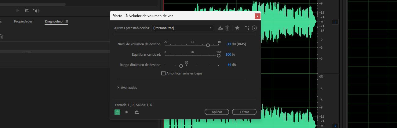 El efecto Nivelador de volumen de voz está abierto, y los controles deslizantes Nivel de volumen target y Cantidad de nivelación están ajustados más hacia la izquierda.