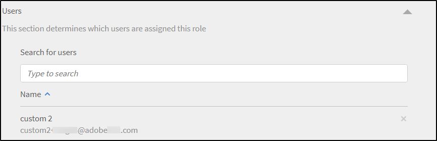 Atribuir usuários à função personalizada