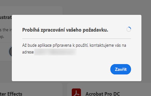 Dialogové okno Probíhá zpracování vašeho požadavku, které se zobrazí, pokud máte nárok na automatické schválení