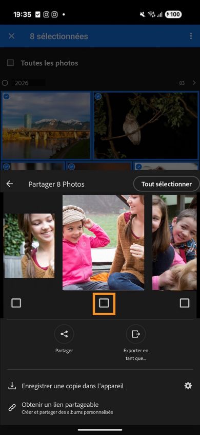 L’icône de la case à cocher est mise en évidence lorsque les images sont affichées en mode carrousel sur l’écran de partage.