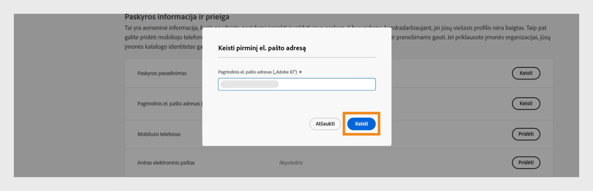 Langas „Keisti pagrindinį el. pašto adresą“, kuriame rodomas laukas, skirtas naujam el. pašto adresui pridėti, ir parinktys, skirtos prie naujo el. pašto adreso pereiti ir procesui atšaukti. 