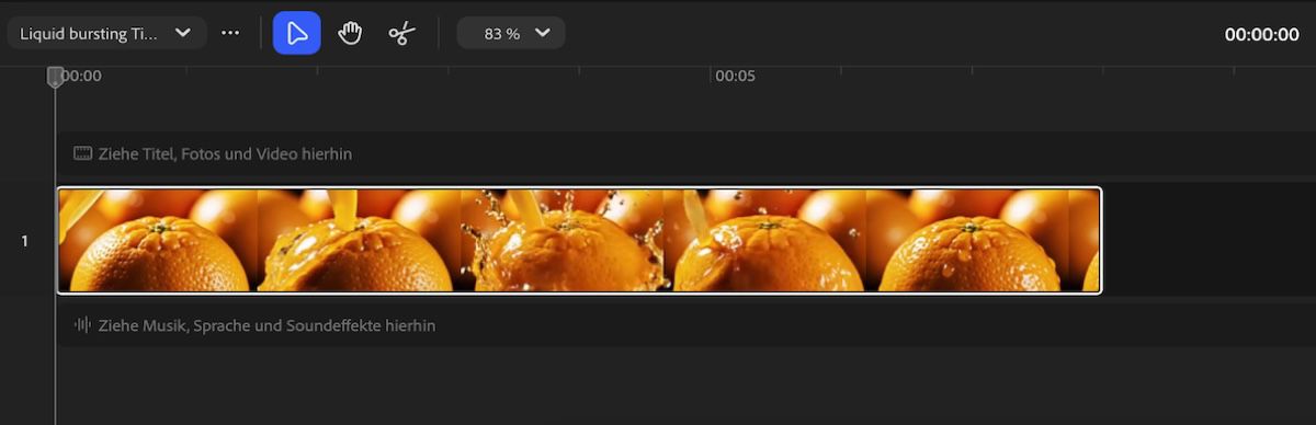 Timeline-Bedienfeld in Firefly zeigt eine Video-Clip-Sequenz mit Wiedergabesteuerung und Spuren für Video und Audio.