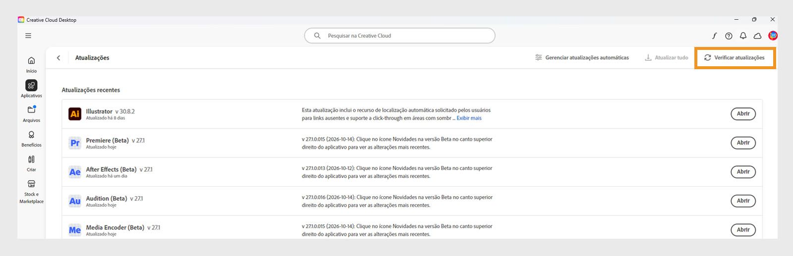 Menu expandido que mostra as opções Gerenciar atualizações automáticas, Verificar atualizações e Atualizar todos os aplicativos. 
