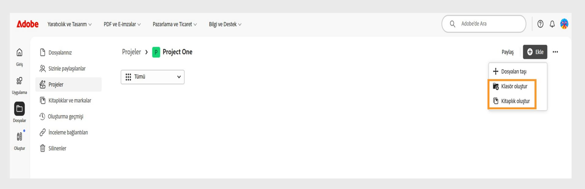 Dosyaları klasör veya kitaplıklar oluşturarak ekleme ve düzene koyma seçeneğiyle Projeler görünümünü gösteren Adobe web arabirimi.