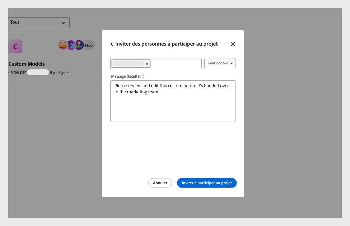 La boîte de dialogue Inviter des personnes à participer au projet est ouverte. Elle comporte des options permettant d’ajouter un nouveau collaborateur ou une nouvelle collaboratrice, de définir son niveau d’accès et d’inclure un message.