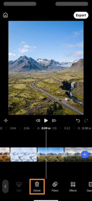 A clip on the timeline, with the Delete button highlighted in the toolbar.