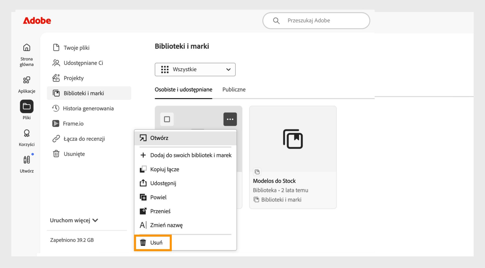 Menu kontekstowe elementu, które otwiera się po kliknięciu prawym przyciskiem myszy na element w twojej bibliotece, oferuje opcję usunięcia elementu z biblioteki. 