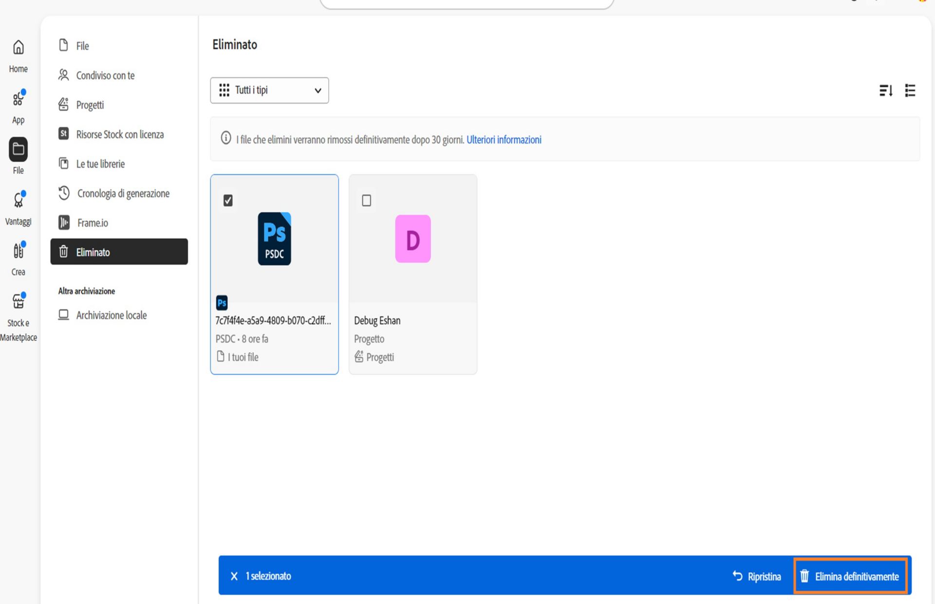 Il nastro blu, che appare in basso quando selezioni i tuoi file nella scheda Eliminati, fornisce l'opzione per eliminare definitivamente i tuoi documenti cloud. 
