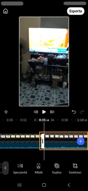 La timeline mostra la clip duplicata aggiunta e selezionata immediatamente dopo l'originale.