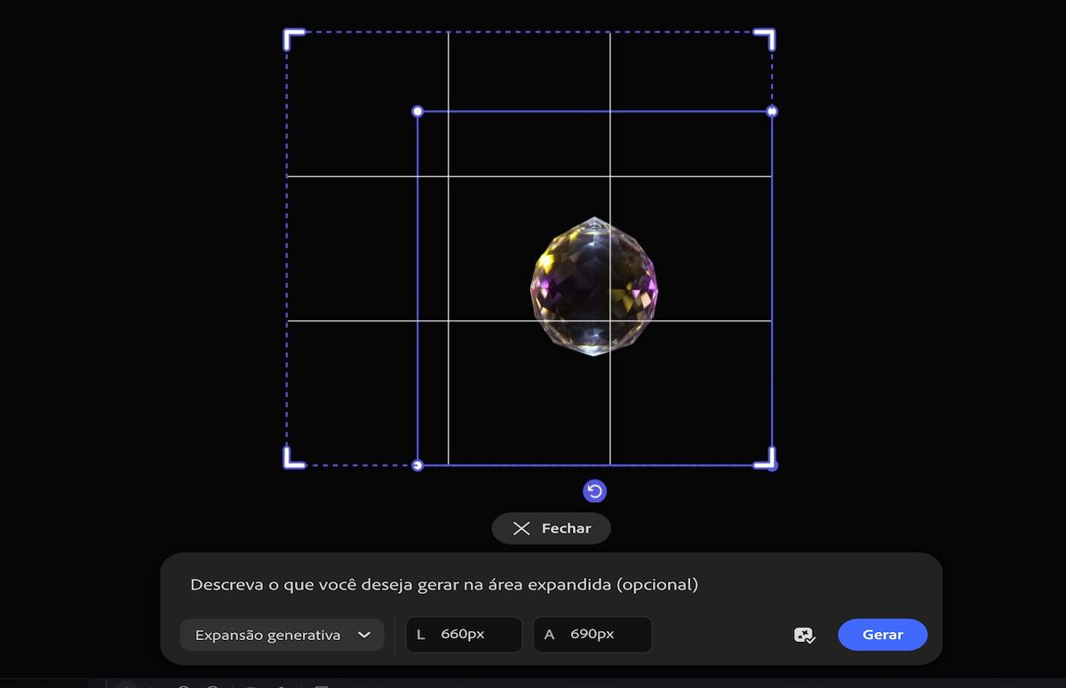 A imagem na tela está selecionada e a opção de alterar sua resolução usando Expansão generativa está disponível.