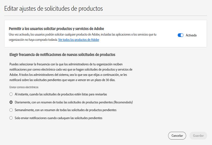 Pantalla para editar la configuración de las solicitudes de productos donde aparece activada la opción Diaria para la frecuencia de las notificaciones de solicitudes nuevas