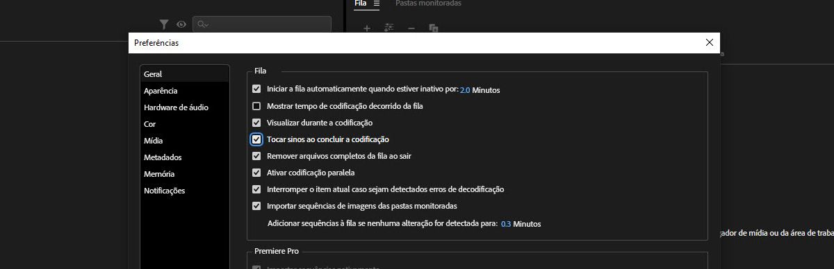 A caixa de diálogo “Preferências” está aberta, com a opção “Reproduzir som quando terminar a codificação” selecionada.