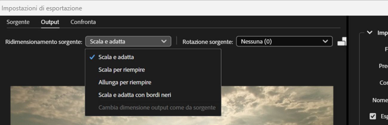 La scheda Output è selezionata e il menu a discesa Ridimensionamento origine è aperto, permettendoti di scegliere come l'immagine ritagliata si adatta alla risoluzione di output.