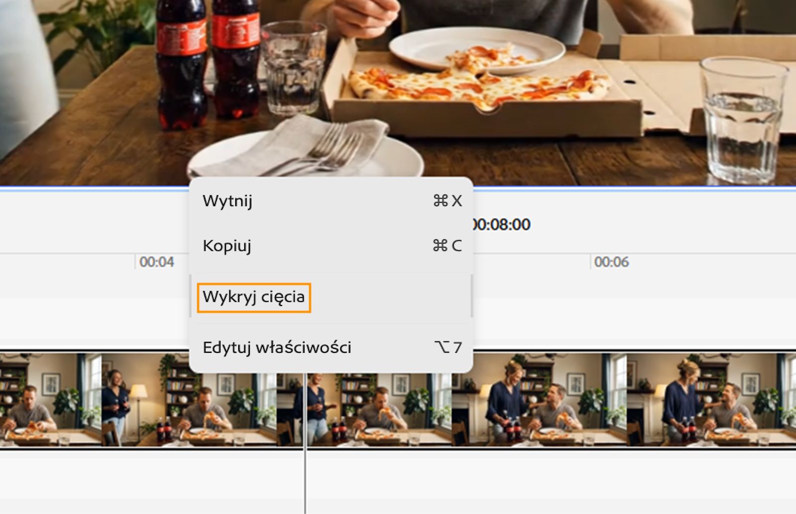 Menu kontekstowe wyświetla podświetloną opcję Dzielenie scen do automatycznego dzielenia klipu wideo na sceny.