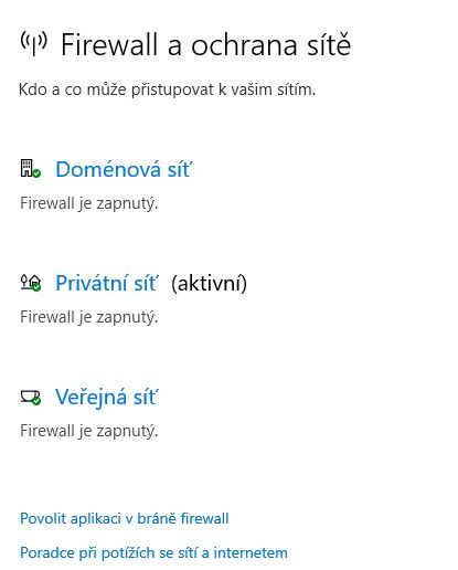 Zkontrolujte nastavení brány firewall a antivirového programu