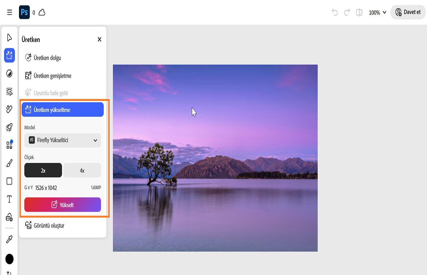 Üretken panelinde görüntü kalitesini, netliğini ve keskinliğini artırmak için kullanılan Üretken ölçek artırma aracı vurgulanarak gösterilir.