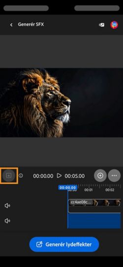 En video er uploadet og føjet til tidslinjen. Den har knappen Generér lydeffekter tilgængelig. Upload-indstillingen er fremhævet.