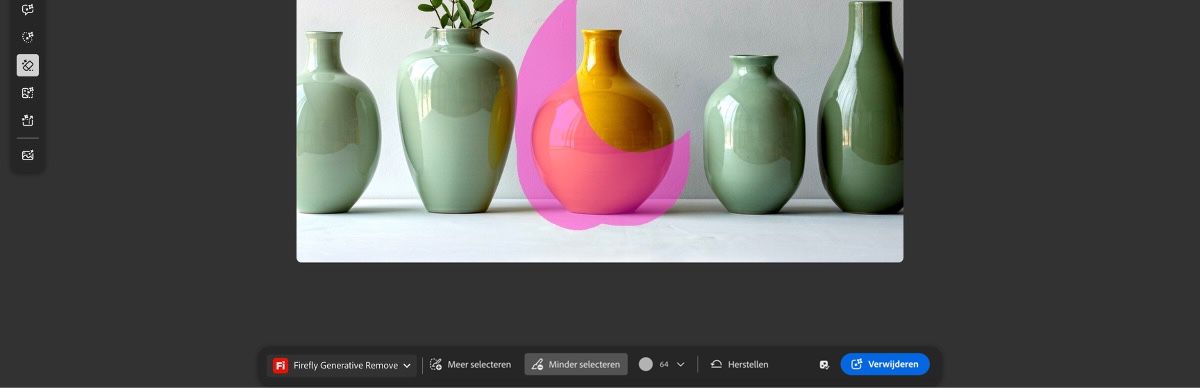 De optie Minder selecteren is geselecteerd en er wordt over een sectie geverfd om het gemarkeerde gebied te wissen.