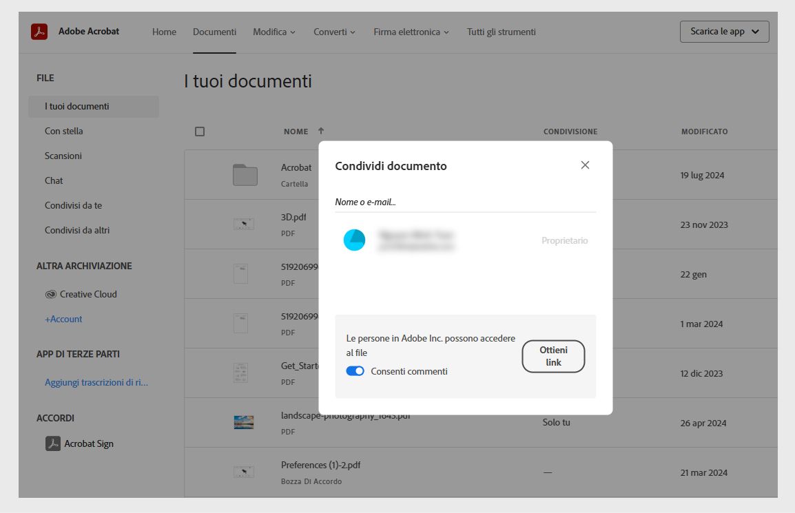La finestra di dialogo Condividi documento mostra il campo in cui immettere il nome del destinatario, l’opzione per attivare o disattivare Consenti commenti e il pulsante Ottieni link.