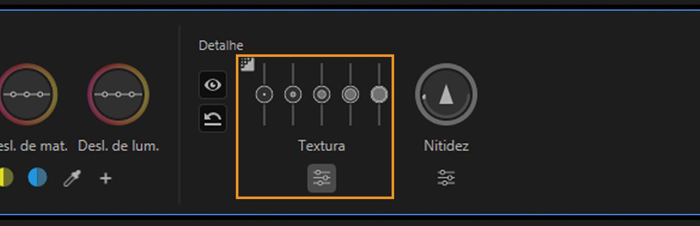 Controle de textura expandido para mostrar vários controles deslizantes para ajustar detalhes da imagem.