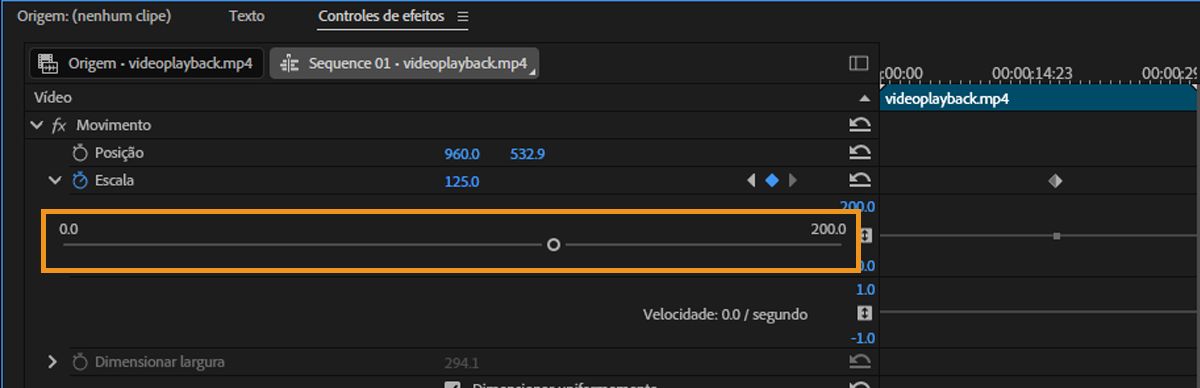 O painel “Controles do efeito” está aberto. O efeito Movimento é selecionado e o controle deslizante é definido com um Valor.