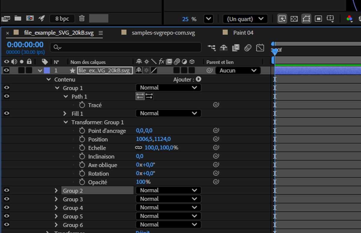 Le calque avec le fichier SVG est sélectionné, et la section Contenu est développée pour afficher ses propriétés, y compris Tracé, Fond et Transformation.