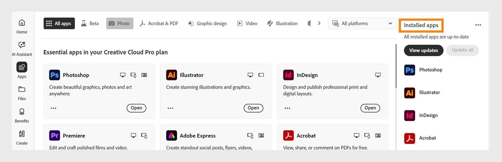 הכרטיסיה Apps ביישום Creative Cloud למחשב שולחני מציגה את המקטע Installed apps עם האפשרות להציג עדכונים ולעדכן את כל היישומים.
