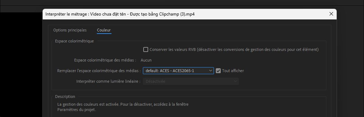 La boîte de dialogue Interpréter le métrage est ouverte et, sous l’onglet Couleur, plusieurs paramètres permettent de configurer et de gérer les différents paramètres de votre média importé, y compris la gestion des couleurs.