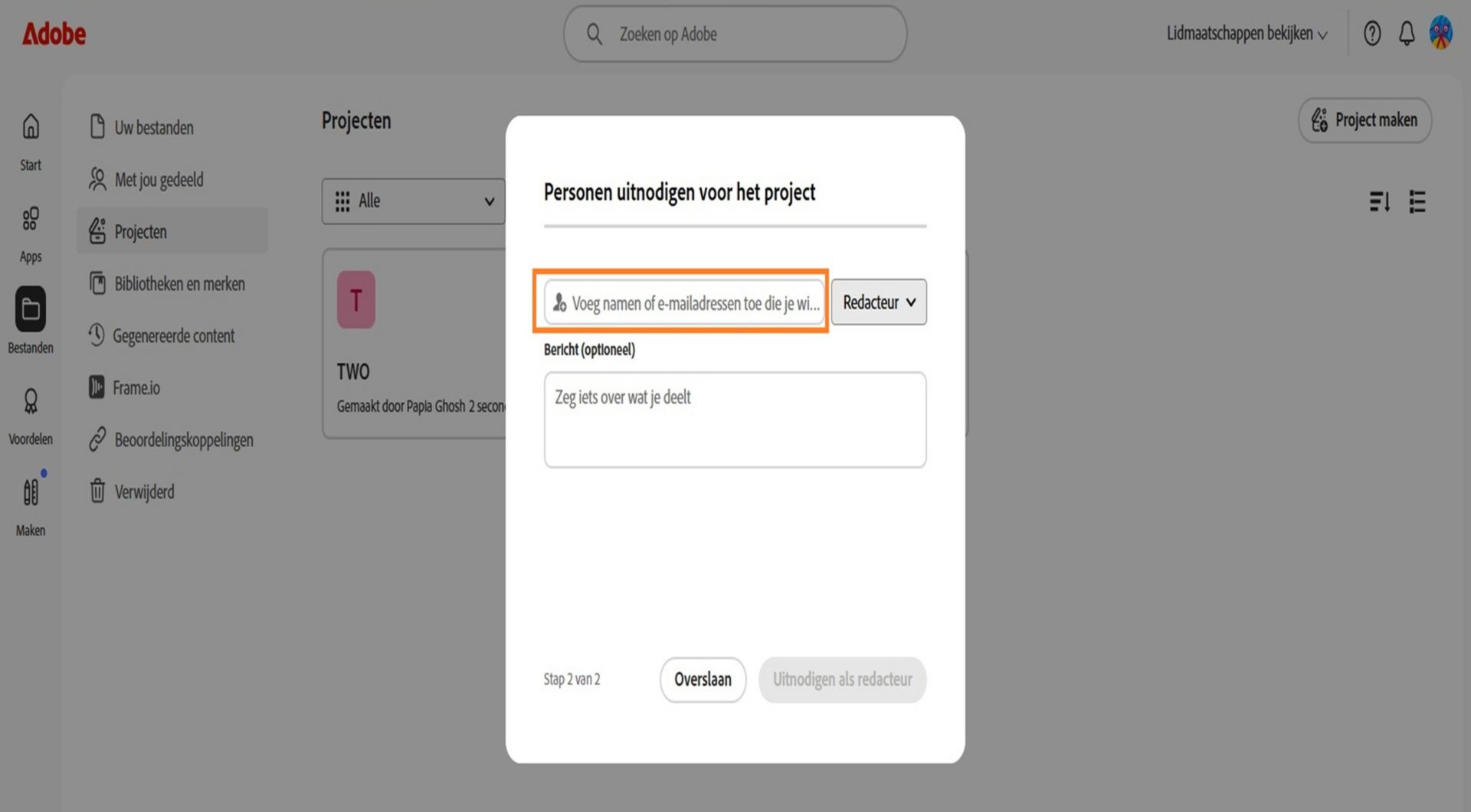 De ruimte om personen of groepen toe te voegen, gemarkeerd in het dialoogvenster, stelt je in staat om je Project te Delen met anderen. 