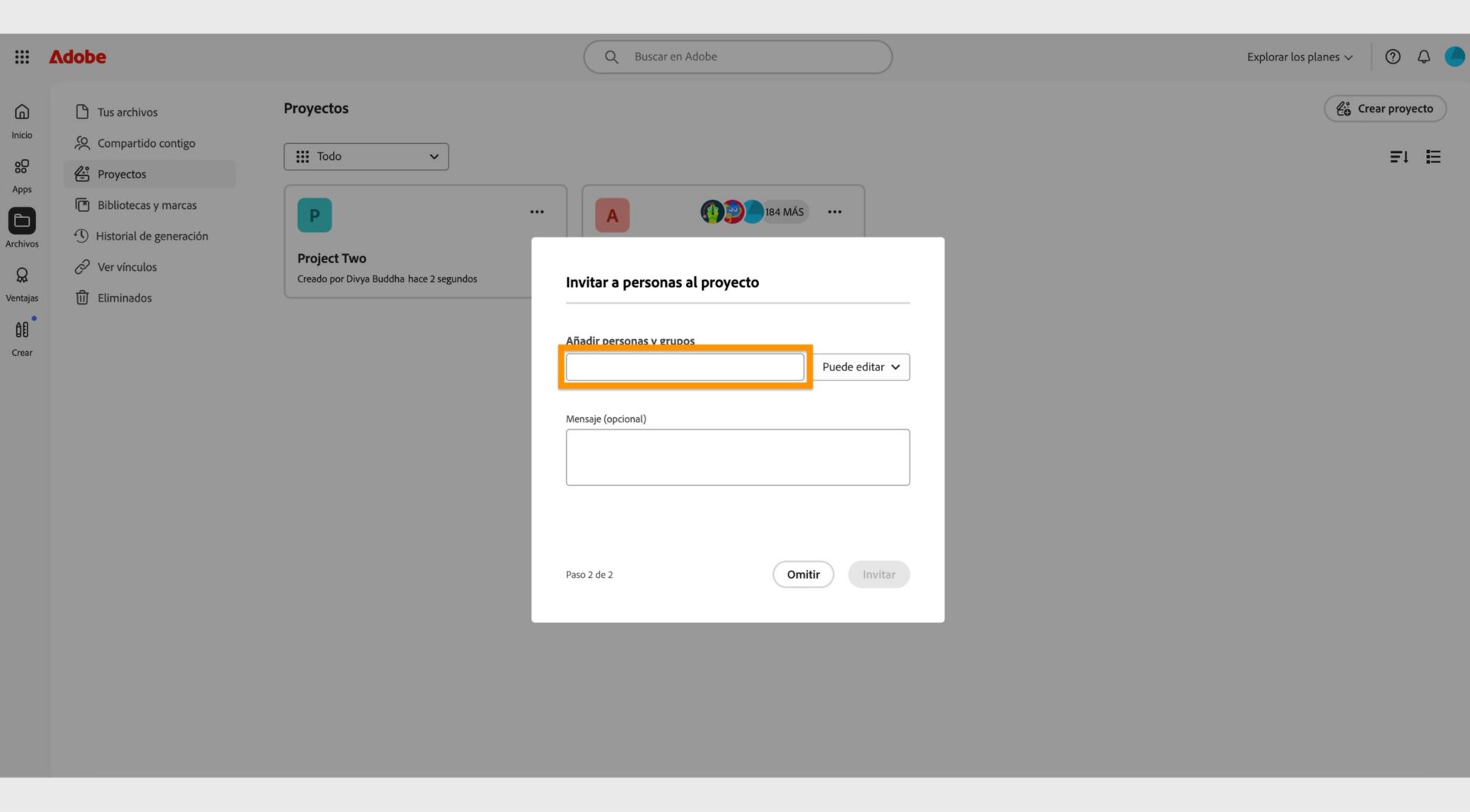 El espacio para agregar personas o grupos, resaltado en el cuadro de diálogo, permite compartir el proyecto con otros. 