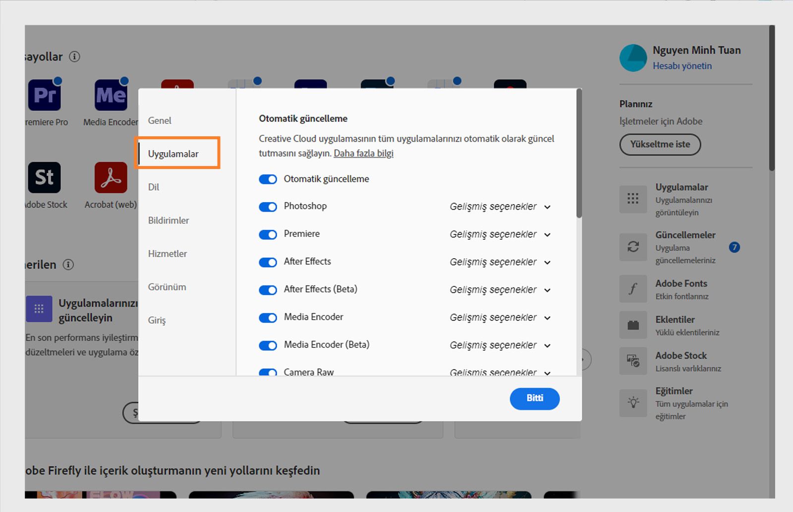 "Uygulamalar" sekmesinde açık olan Adobe Creative Cloud tercihleri paneli, otomatik güncelleme, yükleme konumu ve bant genişliği kullanımına yönelik seçenekleri gösteriyor.