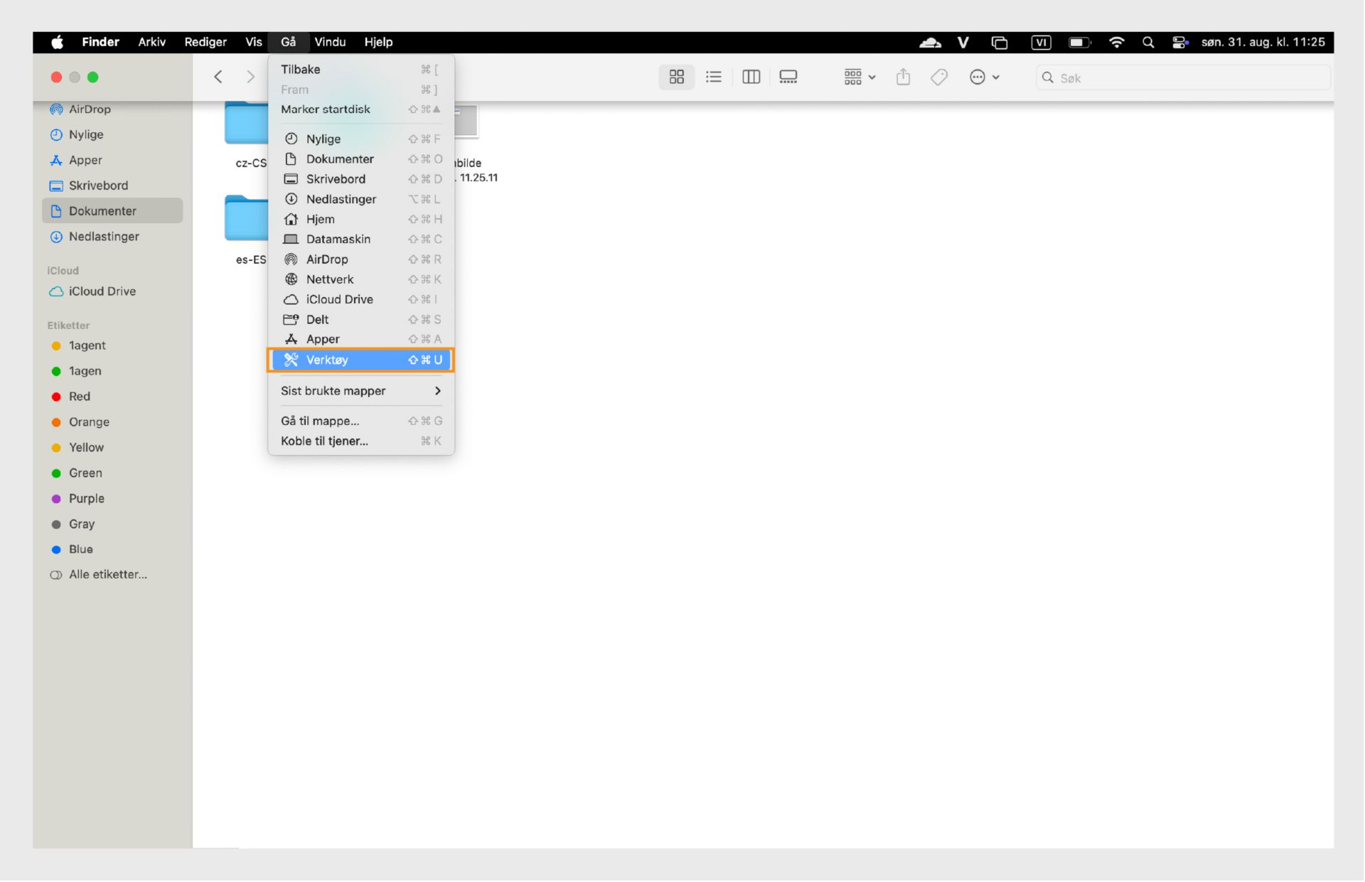 macOS Finder-vindu som fremhever Verktøy-mappen i venstre sidepanel.