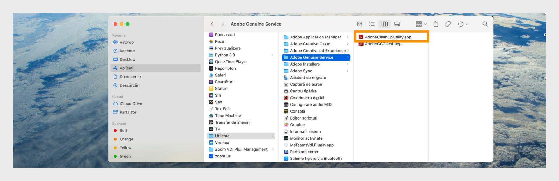 Fereastra Finder care afișează dosarul Adobe Genuine Service cu AdobeCleanUpUtility.app evidențiat.