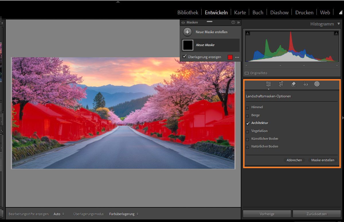 Auf die Architektur im Foto wird eine Landschaftsmaske angewendet.