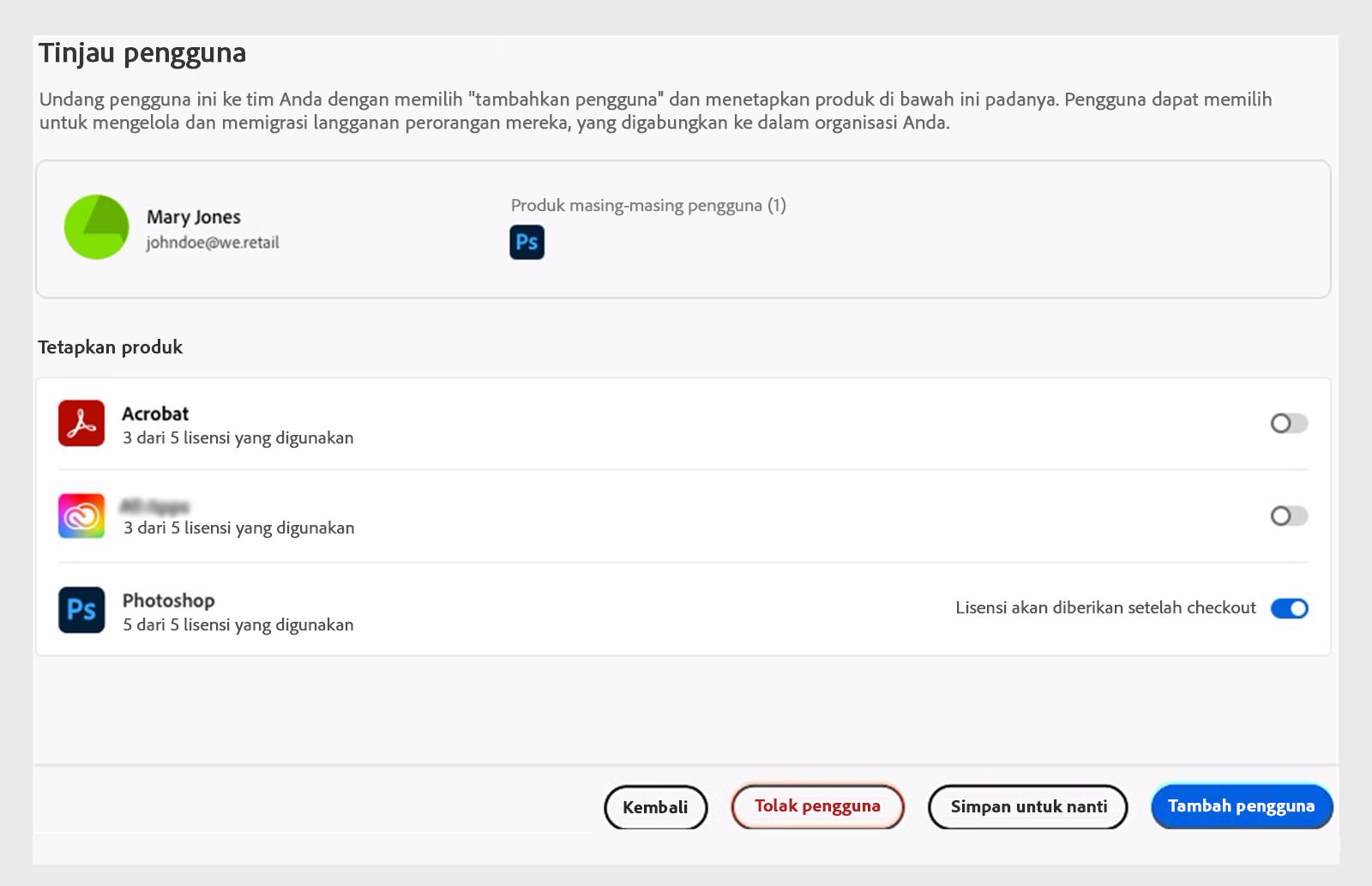 Meninjau pengguna dengan lisensi produk yang sesuai