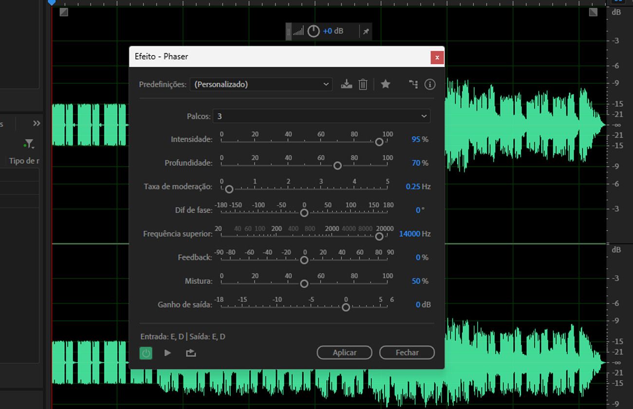 A caixa de diálogo do efeito “Faseador” está aberta, com configurações como “Intensidade”, “Profundidade”, “Taxa de modulação”, “Diferença de fase” e outras para modificar o clipe de áudio selecionado.